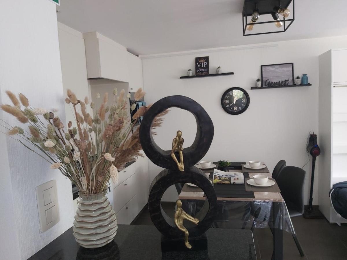 Aan De Meipe Apartment เดอปาน ภายนอก รูปภาพ